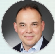 Robert Hahn promantis